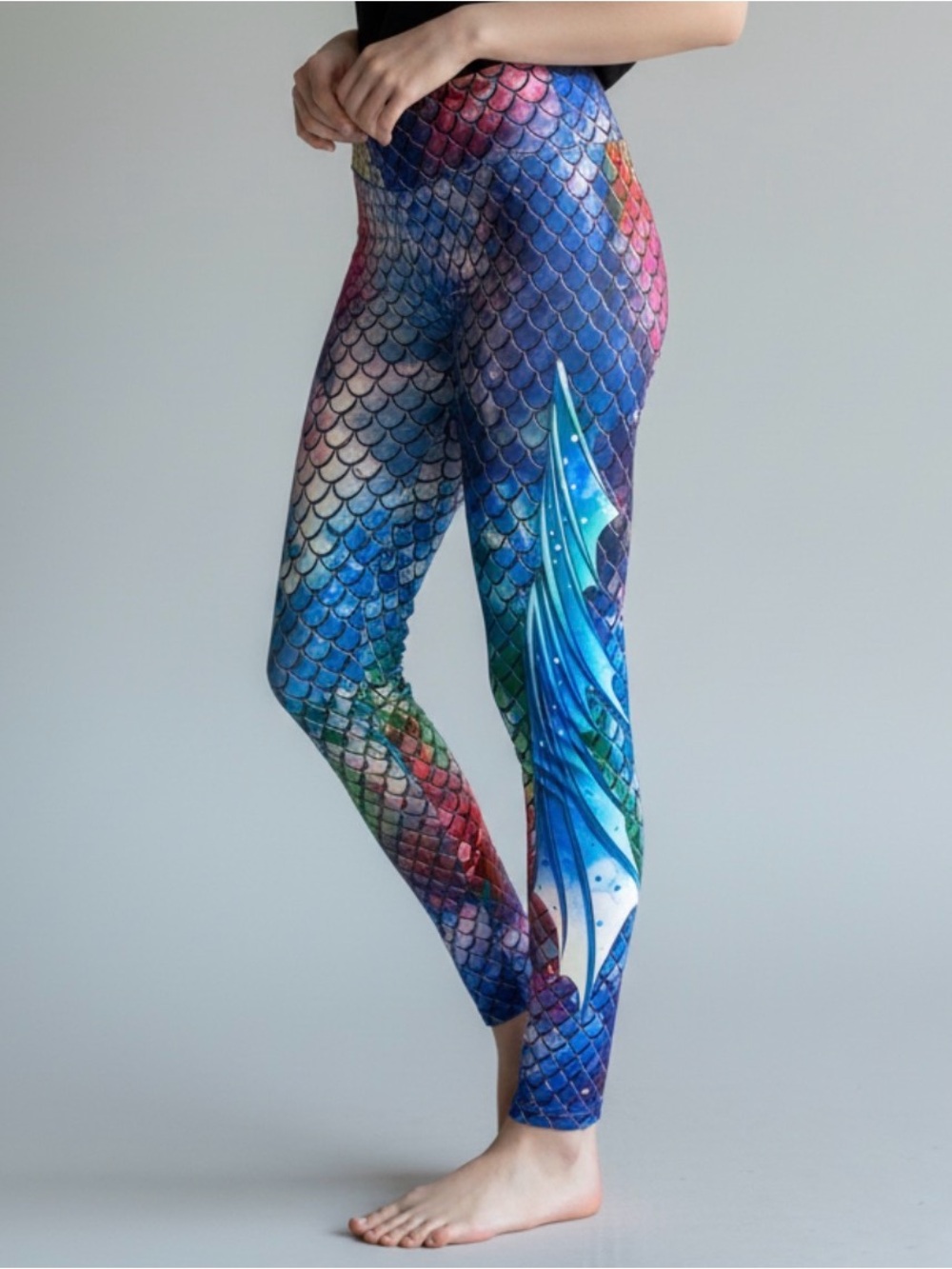 Blue Multicolor Mermaid Scale Print Leggings